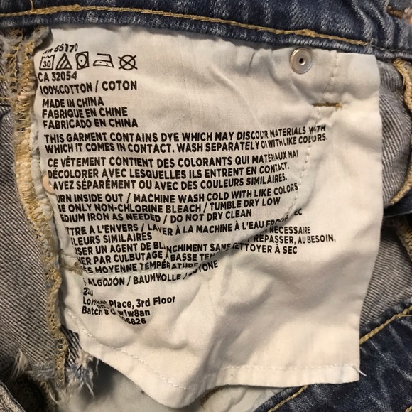 BDG Low Rise Dolphin Cut Off Shorts, 25W - Picture 3 of 3